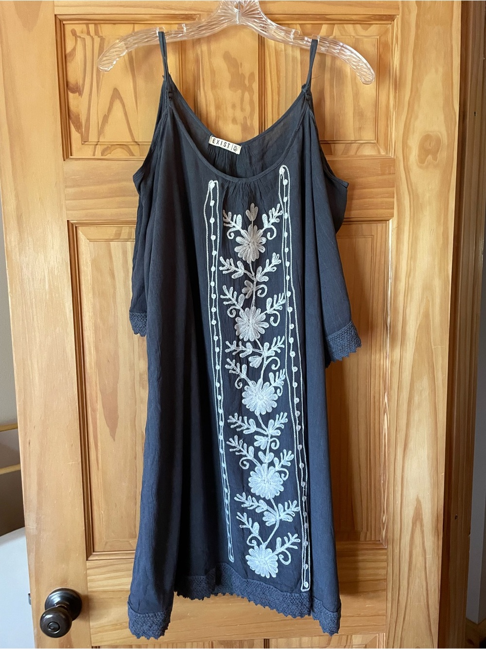 Exist Navy Cold-Shoulder Midi Dress with White Center Floral Embroidery
